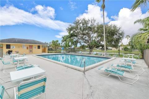 11477 NW 39th Court #305-1, Coral Springs FL - photo 19 of 31