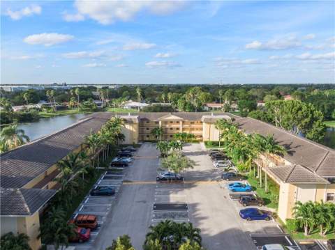 11477 NW 39th Court #305-1, Coral Springs FL - photo 21 of 31