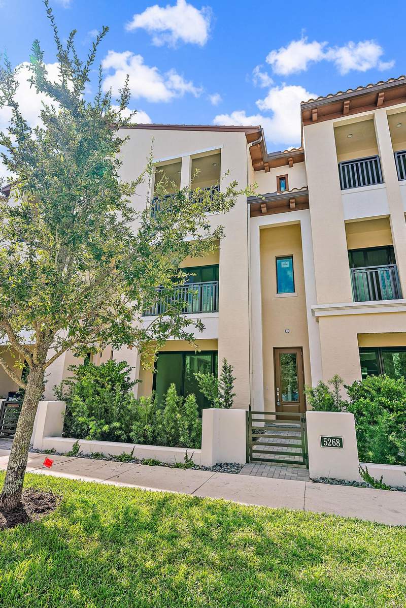 4 bedroom Townhouse at 5268 Beckman Terrace, Alton Neighborhood 4, Palm Beach Gardens — photo 3