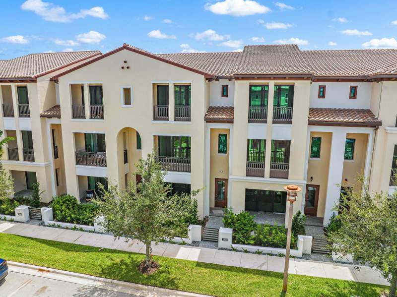4 bedroom Townhouse at 5268 Beckman Terrace, Alton Neighborhood 4, Palm Beach Gardens — photo 4