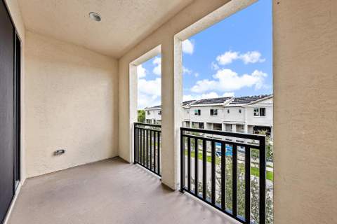5268 Beckman Terrace, Palm Beach Gardens FL - photo 23 of 57
