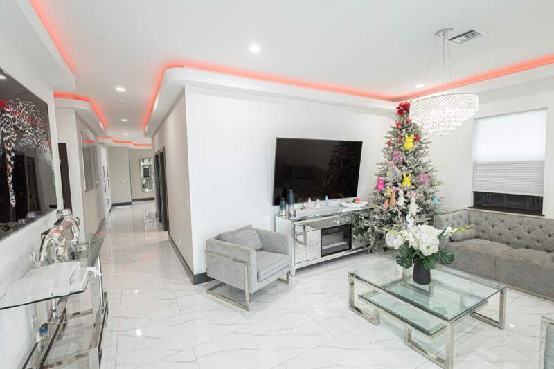 4 bedroom Single Family Residence at 725 Mercury Street, Sky Ranch, West Palm Beach — photo 4