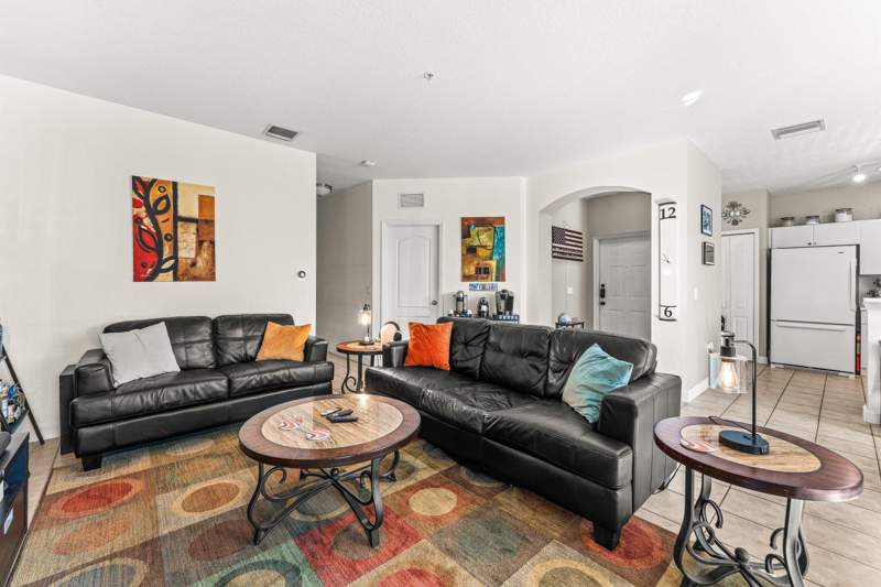 3 bedroom Condominium at 1012 Shoma Drive, Shoma Courtyards I At Royal Palm Condominiums, Royal Palm Beach — photo 4