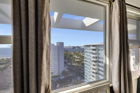 1900 S Ocean Drive #1702, Fort Lauderdale FL - photo 16 of 28