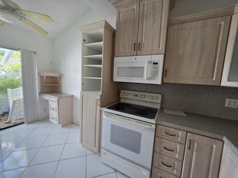 2 bedroom Villa at 10780 Waterberry Drive, Waterberry Sec 3, Boca Raton — photo 4