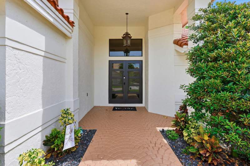 5 bedroom Single Family Residence at 2302 NW 66th Drive, Colony Point, Boca Raton — photo 4