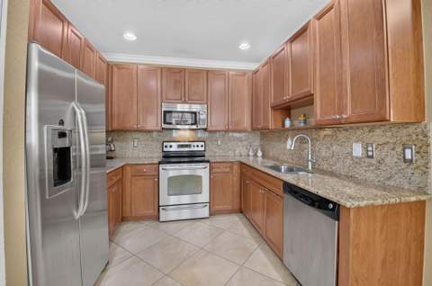 16129 Poppyseed Circle #1608, Delray Beach FL - photo 12 of 32