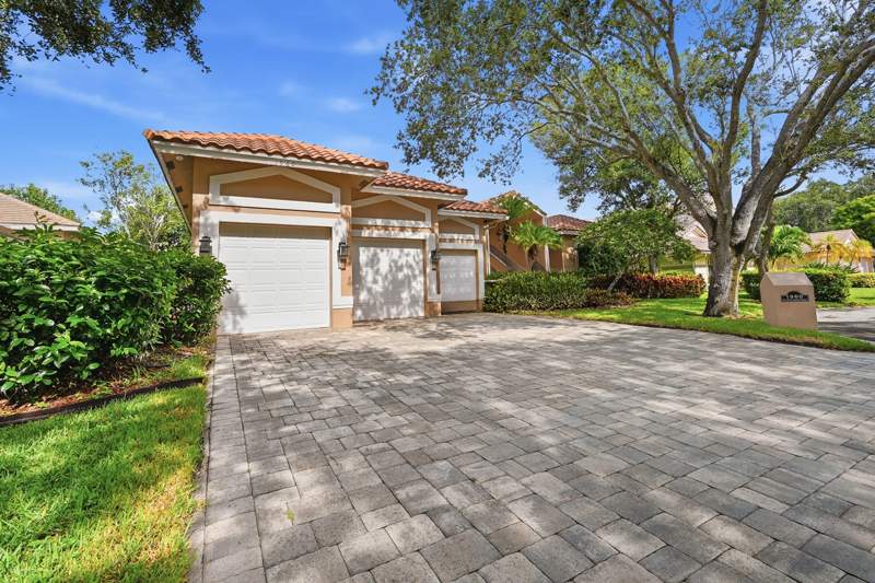 5 bedroom Single Family Residence at 1960 Hartford Way, Eagle Glen, Coral Springs — photo 5