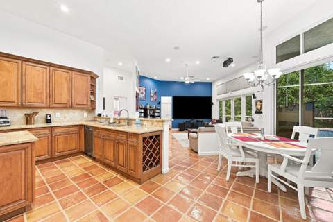 1960 Hartford Way, Coral Springs FL - photo 14 of 74