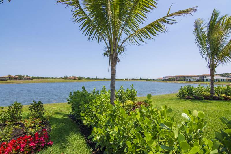 3 bedroom Single Family Residence at 713 SE Fascino Circle, Tesoro Plat No 20, Port St. Lucie — photo 2