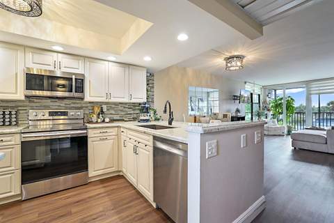 8 Royal Palm Way #3010, Boca Raton FL - photo 10 of 30