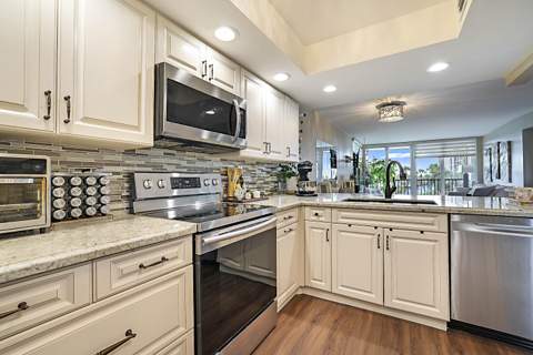 8 Royal Palm Way #3010, Boca Raton FL - photo 12 of 30