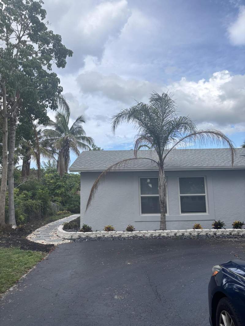 3 bedroom Single Family Residence at 288 NW 39th Way, Villages Of Hillsboro Sec 1, Deerfield Beach — photo 2