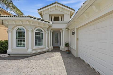 260 Carina Drive, Jupiter FL - photo 7 of 110