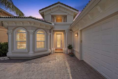 260 Carina Drive, Jupiter FL - photo 6 of 110