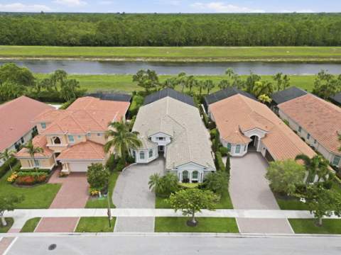 260 Carina Drive, Jupiter FL - photo 13 of 110