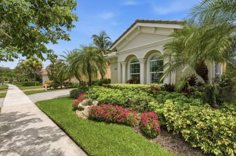 260 Carina Drive, Jupiter FL - photo 12 of 110