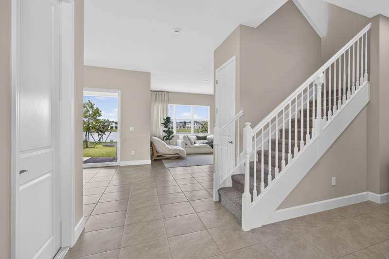 5 bedroom Single Family Residence at 13802 Prickly Cone Cove, Pines Of Westlake, The Acreage — photo 2