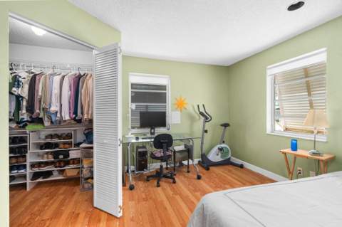 1601 NE 48th Court, Oakland Park FL - photo 19 of 52