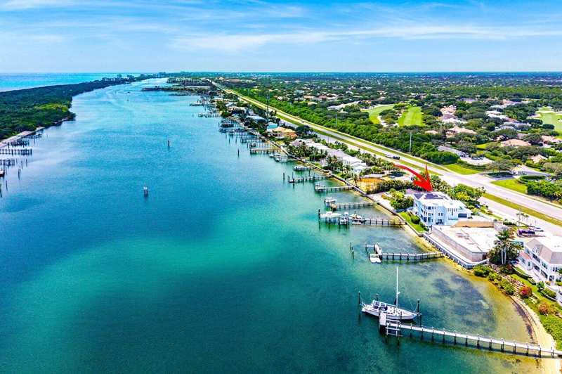 4 bedroom Single Family Residence at 17727 SE Federal Highway, Sandy Depths, Jupiter — photo 1