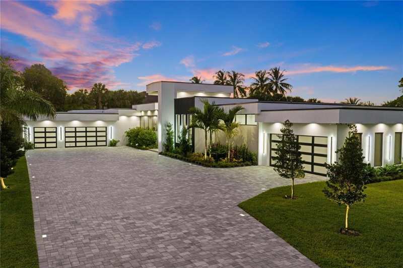 6 bedroom Single Family Residence at 8795 Valencia Court, Rayel Estates Plat 1, Parkland — photo 1