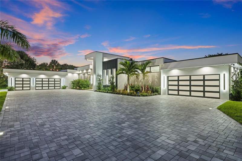 6 bedroom Single Family Residence at 8795 Valencia Court, Rayel Estates Plat 1, Parkland — photo 2