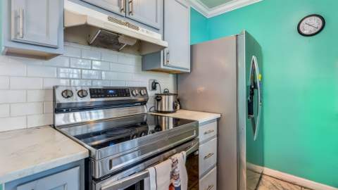 1048 WHITAKER Road, Belle Glade FL - photo 10 of 46