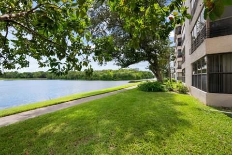 2768 Carambola Circle #101, Coconut Creek FL - photo 21 of 24