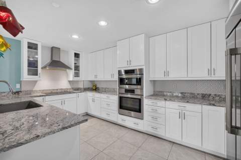1013 Bay Colony Drive, Juno Beach FL - photo 11 of 46