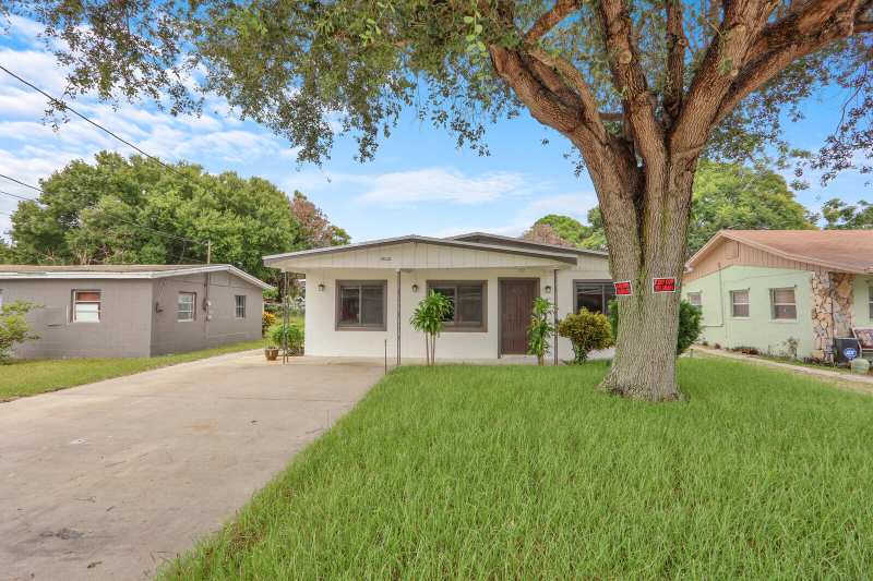 4 bedroom Single Family Residence at 2008 Avenue, Southern Pines, Fort Pierce — photo 1