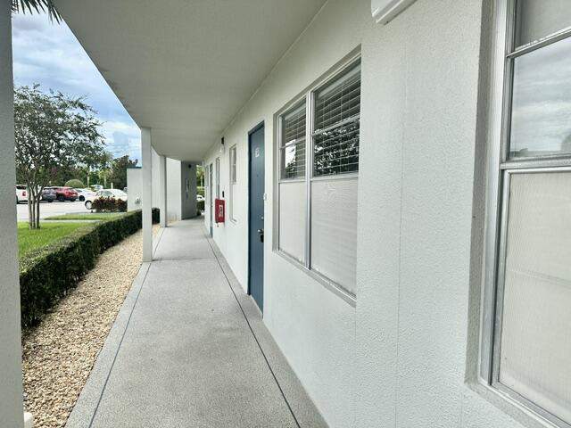 2 bedroom Condominium at 1049 Lincoln C, Century Village, Boca Raton — photo 2