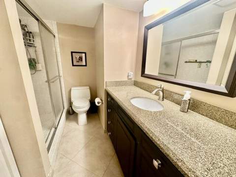 1049 Lincoln C, Boca Raton FL - photo 10 of 55