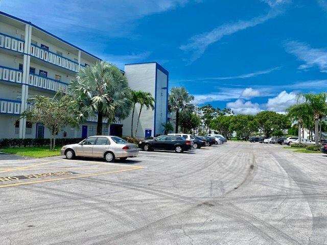2 bedroom Condominium at 1049 Lincoln C, Century Village, Boca Raton — photo 1