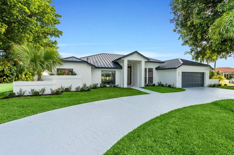 3 bedroom Single Family Residence at 11320 Boca Woods Lane, Boca Woods Country Club 8, Boca Raton — photo 2