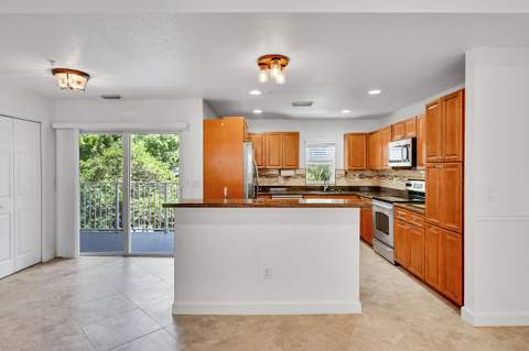 453 NE 1st Street, Pompano Beach FL - photo 12 of 62