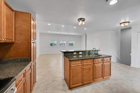 453 NE 1st Street, Pompano Beach FL - photo 14 of 62