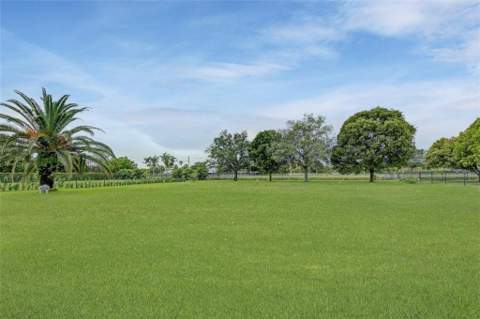 4053 SW 141st Avenue, Davie FL - photo 7 of 33