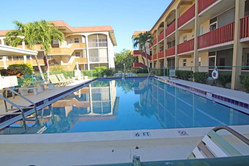 2 bedroom Stock Cooperative at 651 Pine Drive #101, Garden Isles 2 Co-Op, Pompano Beach — photo 3