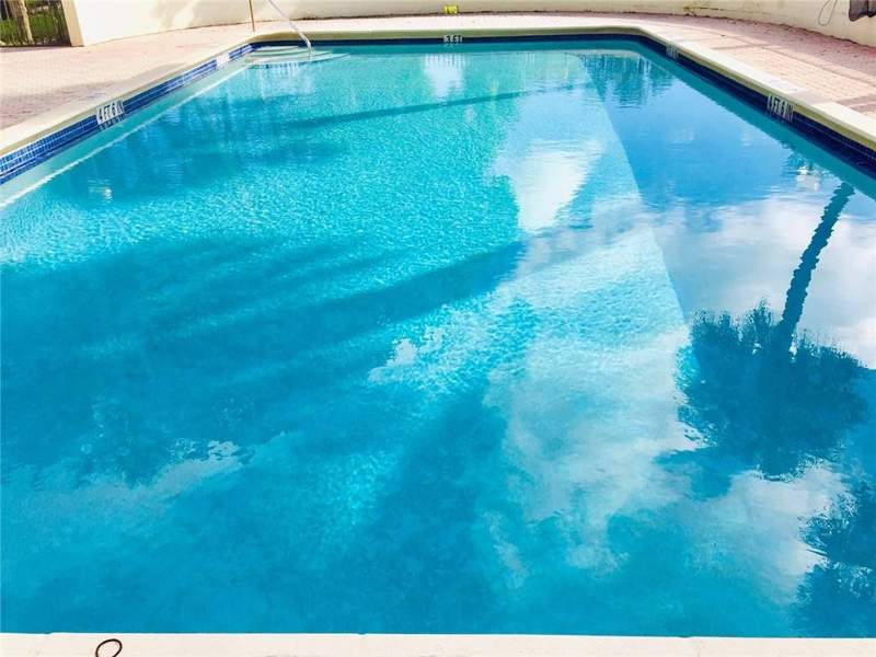 2 bedroom Condominium at 2316 S Cypress Bend Drive #220, Cypress Bend I-B And I-C Condo, Pompano Beach — photo 4