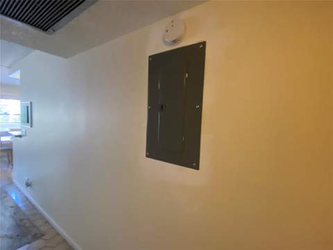 327 Richmond C #327, Deerfield Beach FL - photo 8 of 30