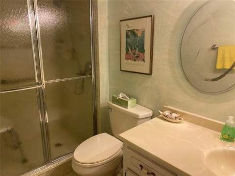 327 Richmond C #327, Deerfield Beach FL - photo 12 of 30