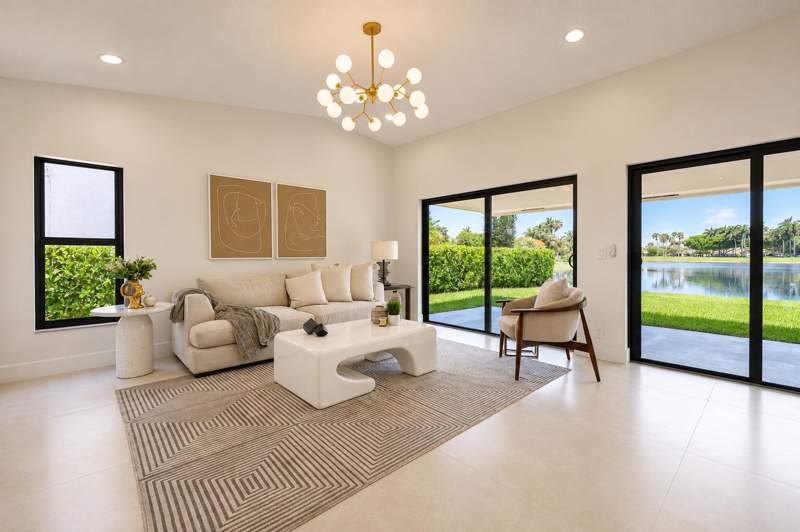 4 bedroom Single Family Residence at 11741 Island Lakes Lane, Island Lakes Sec 1 1, Boca Raton — photo 4