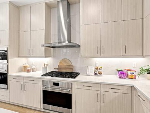 415 43rd Street, West Palm Beach FL - photo 6 of 43