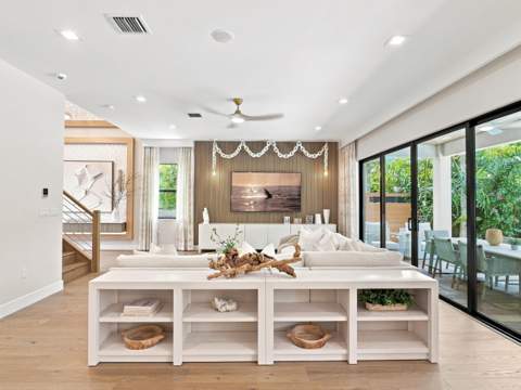 415 43rd Street, West Palm Beach FL - photo 10 of 43