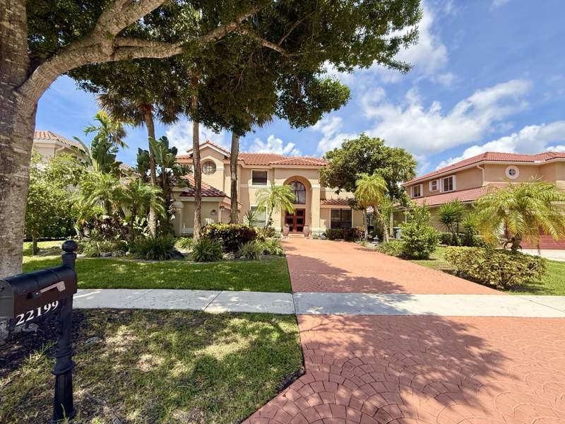 5 bedroom Single Family Residence at 22199 Cressmont Place, Lexington Homes Estates, Boca Raton — photo 2