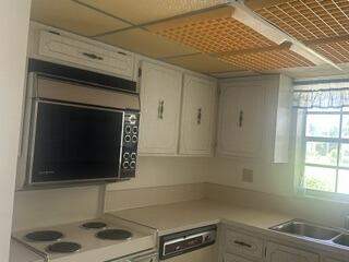 14652 Canalview Drive #D, Delray Beach FL - photo 15 of 40