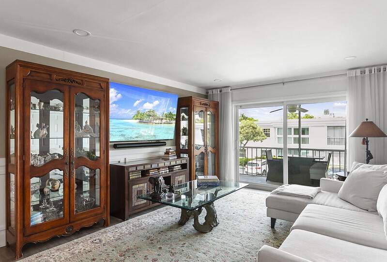 2 bedroom Condominium at 6471 Bay Club Drive #3, Bay Colony Club Condo, Fort Lauderdale — photo 4