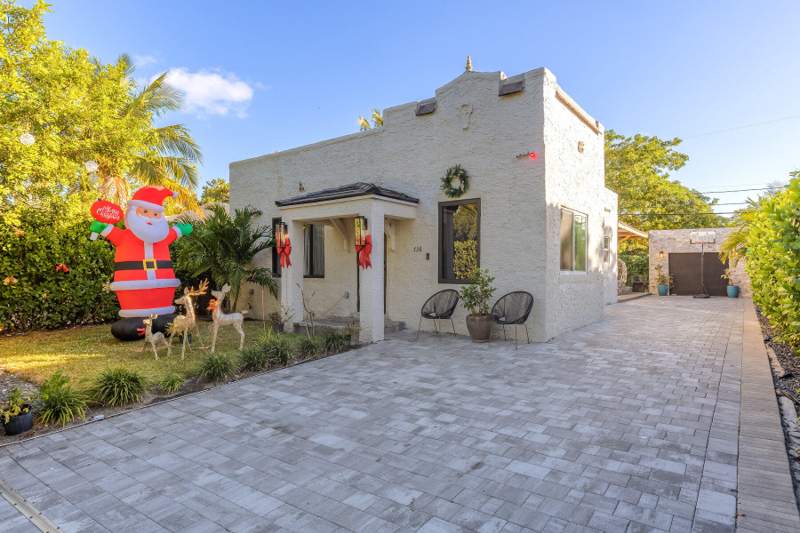 3 bedroom Single Family Residence at 726 Lytle Street, Forest Ridge Park, West Palm Beach — photo 2