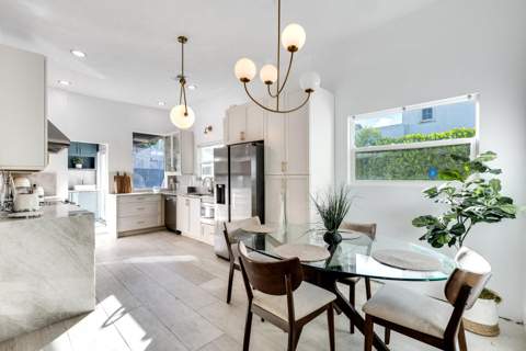 726 Lytle Street, West Palm Beach FL - photo 9 of 36