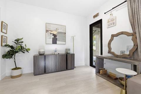 726 Lytle Street, West Palm Beach FL - photo 10 of 36